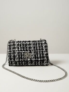 💖 NWT Badgley Mischka Black & White Tweed Crossbody ✨ Chain Strap Bag